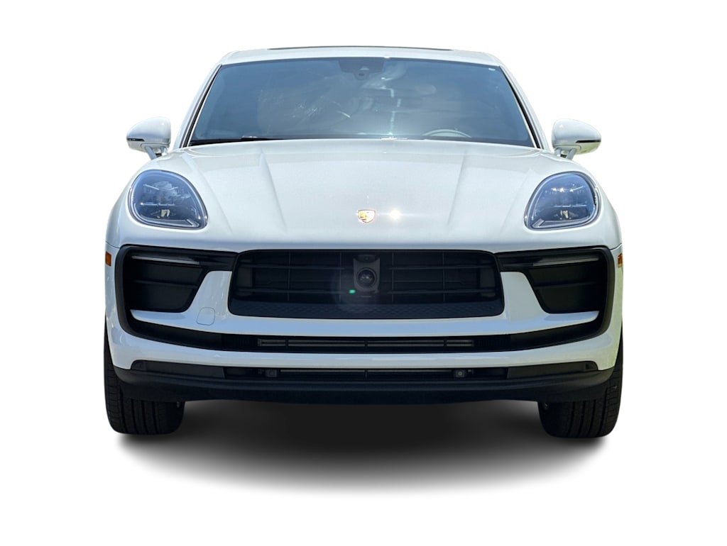 Thumbnail: 2026 Porsche Macan - 6