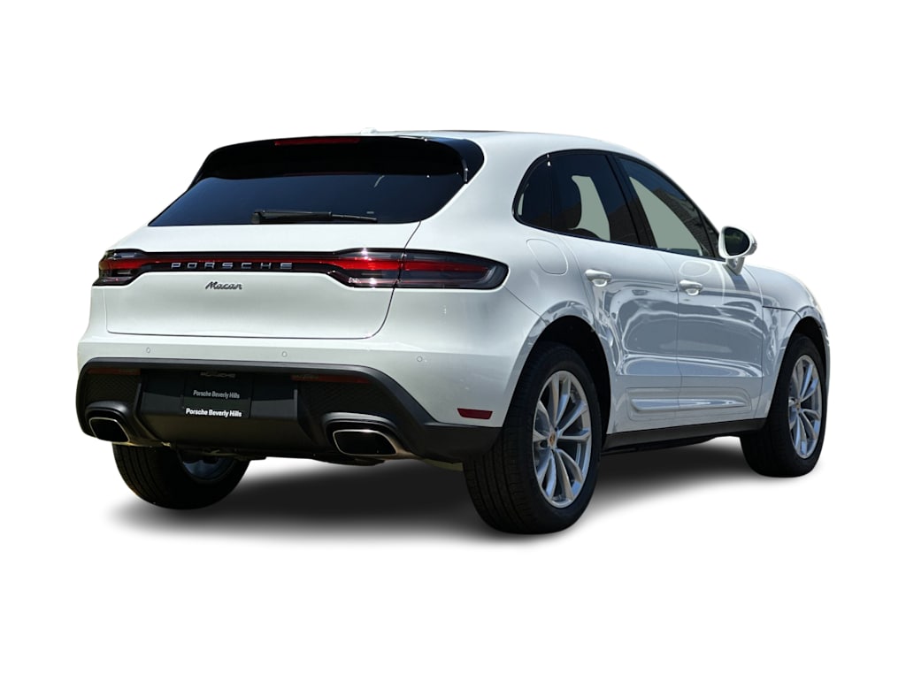 Thumbnail: 2026 Porsche Macan - 19