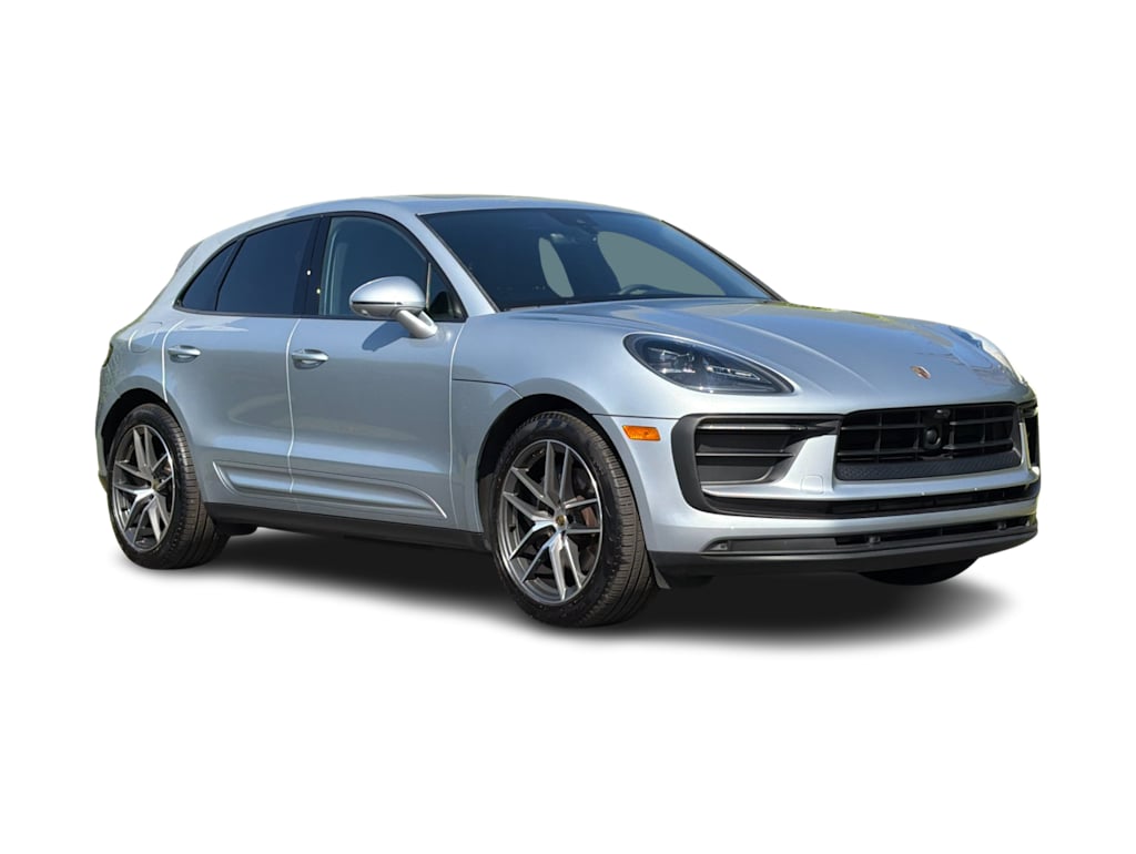 Thumbnail: 2025 Porsche Macan - 22