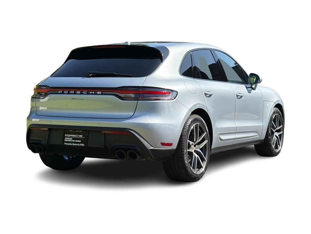 Thumbnail: 2025 Porsche Macan - 20