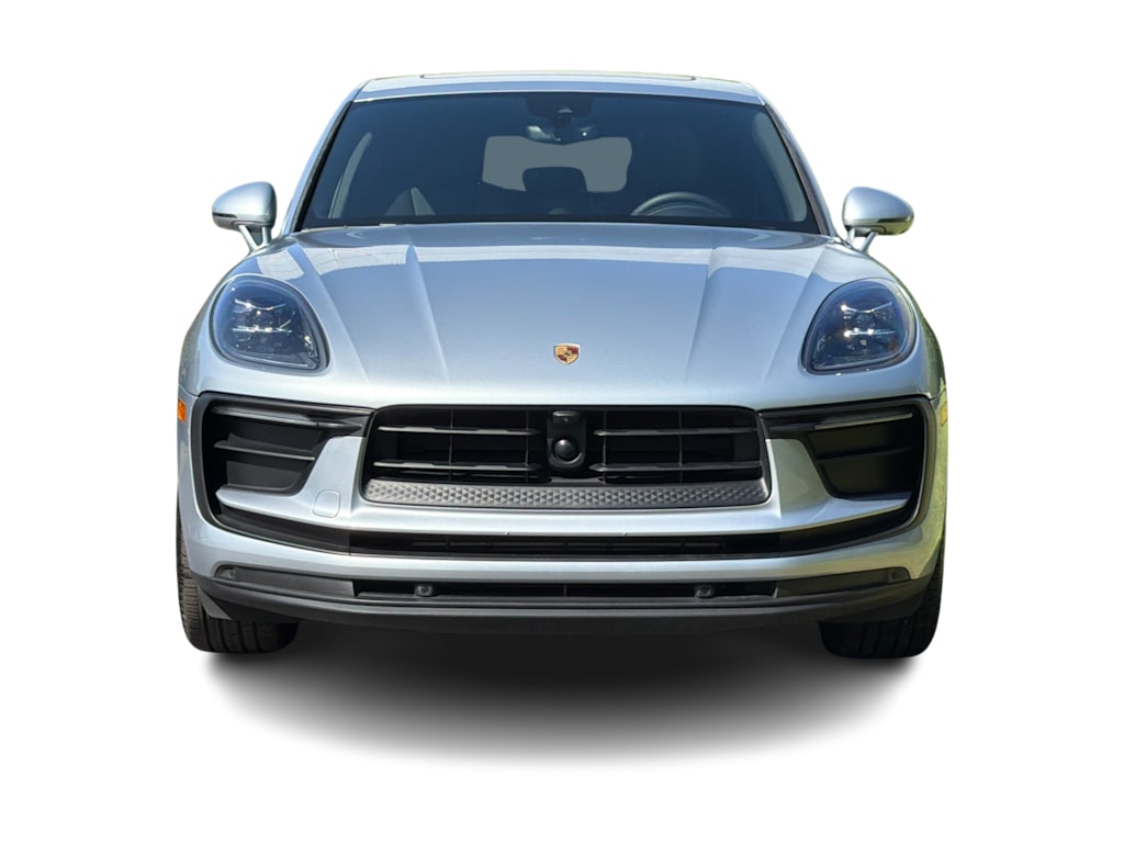 Thumbnail: 2025 Porsche Macan - 6