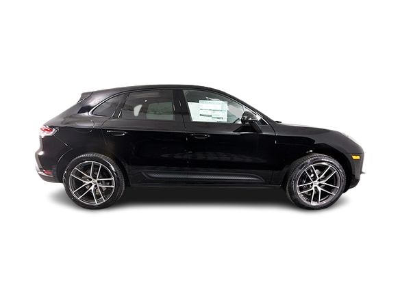 Thumbnail: 2025 Porsche Macan - 18