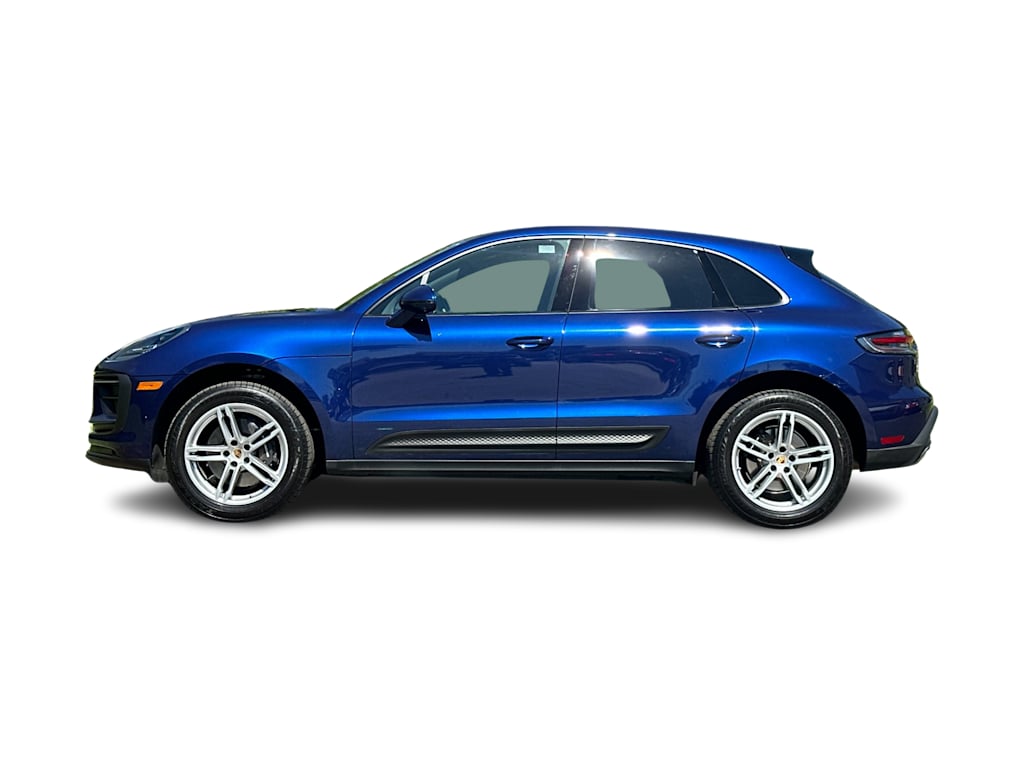 Thumbnail: 2025 Porsche Macan - 3