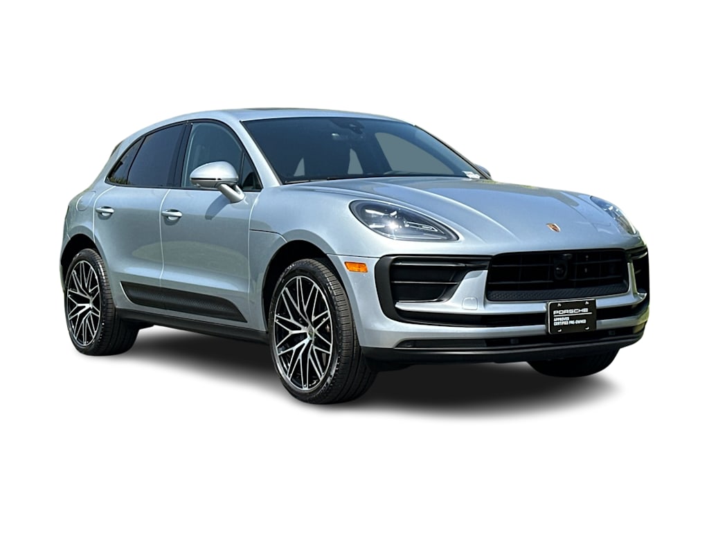 Thumbnail: 2025 Porsche Macan - 22