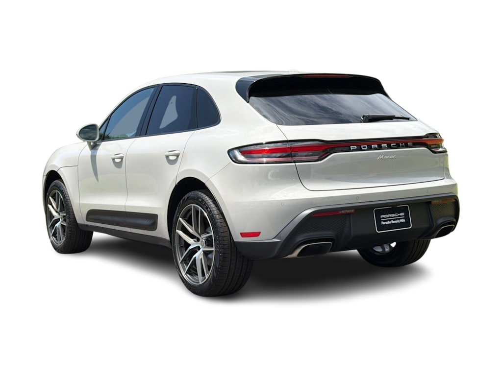 Thumbnail: 2025 Porsche Macan - 4
