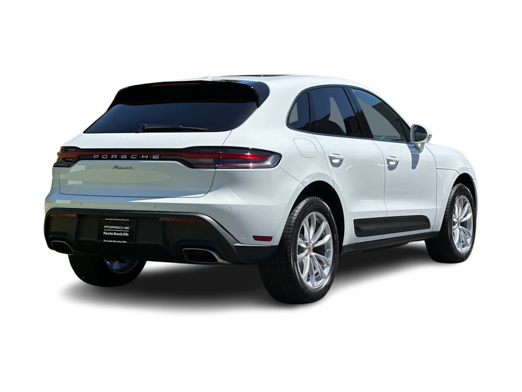 Thumbnail: 2025 Porsche Macan - 18