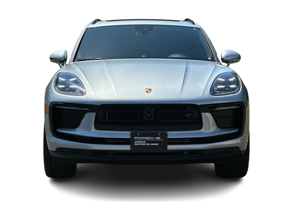 Thumbnail: 2026 Porsche Macan - 6