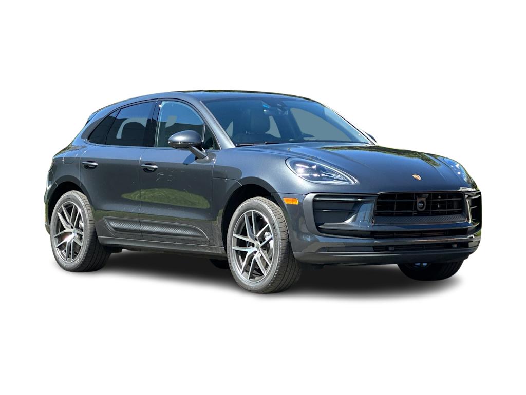Thumbnail: 2026 Porsche Macan - 21