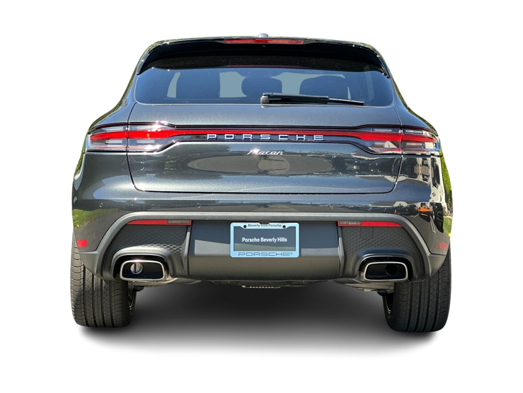 Thumbnail: 2026 Porsche Macan - 5