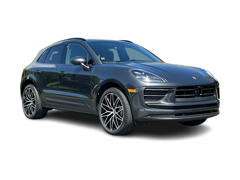 Thumbnail: 2026 Porsche Macan - 21