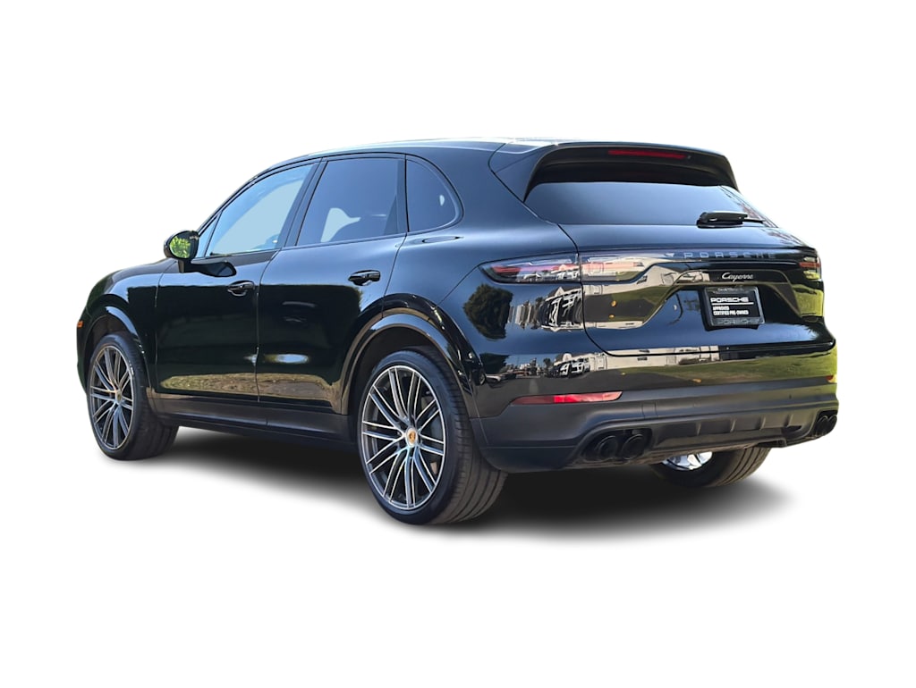 Thumbnail: 2023 Porsche Cayenne - 4