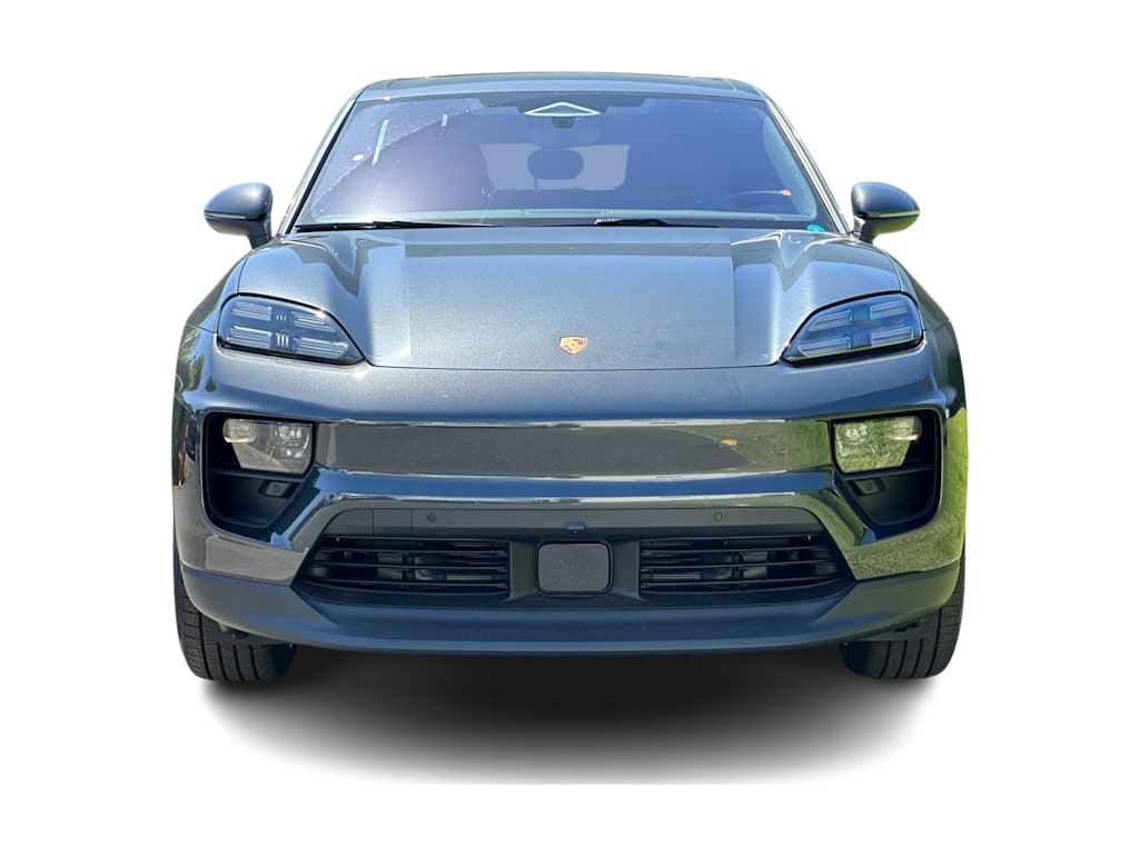 Thumbnail: 2026 Porsche Macan - 6