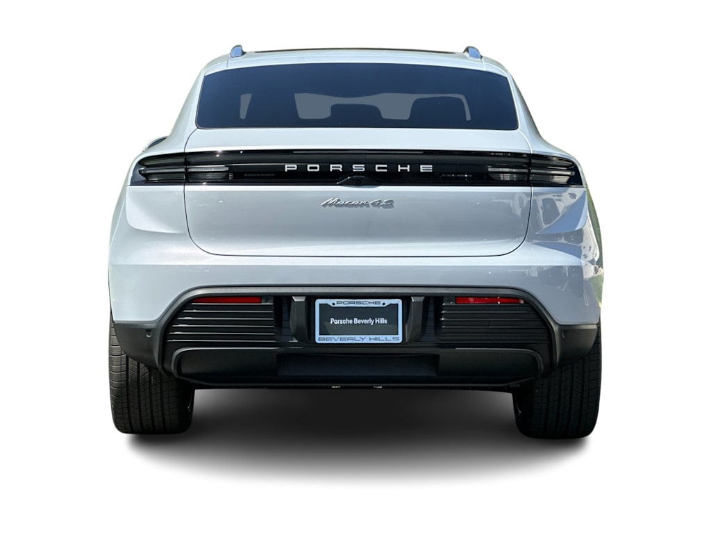 Thumbnail: 2026 Porsche Macan - 5