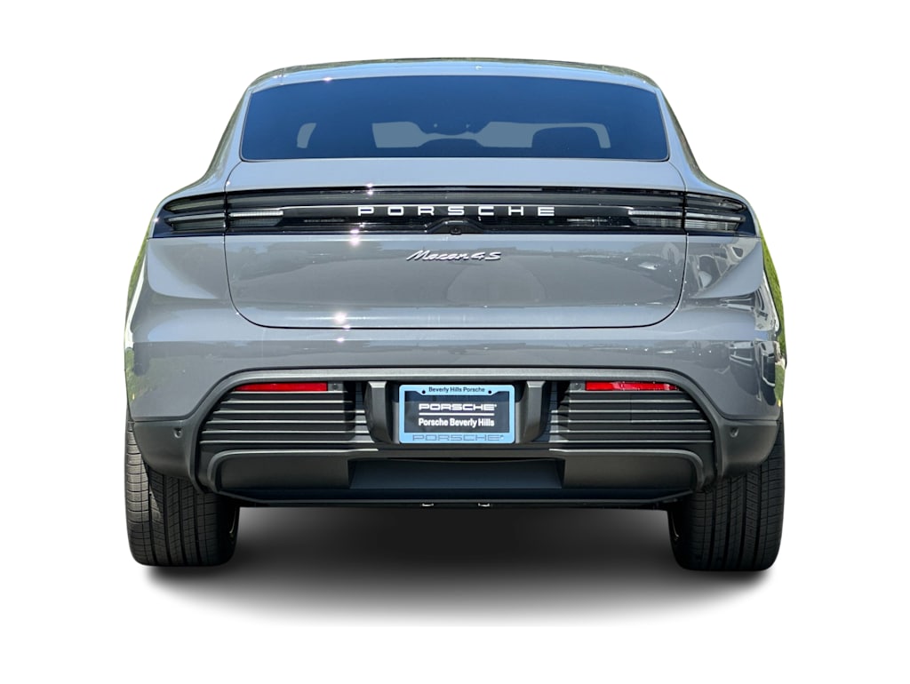 Thumbnail: 2026 Porsche Macan - 5