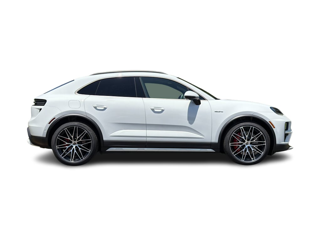 Thumbnail: 2026 Porsche Macan - 20
