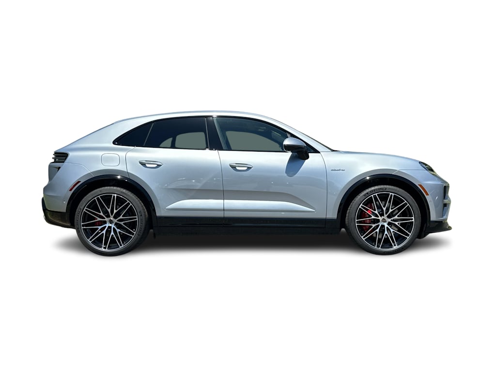 Thumbnail: 2026 Porsche Macan - 20