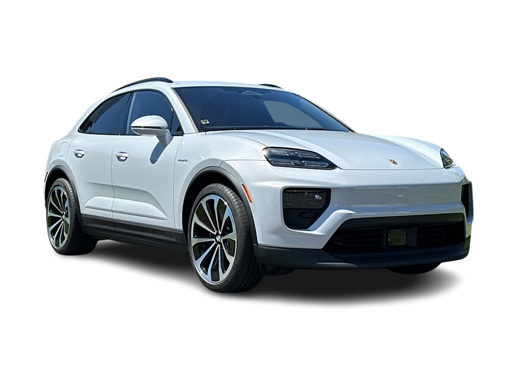 Thumbnail: 2026 Porsche Macan - 22
