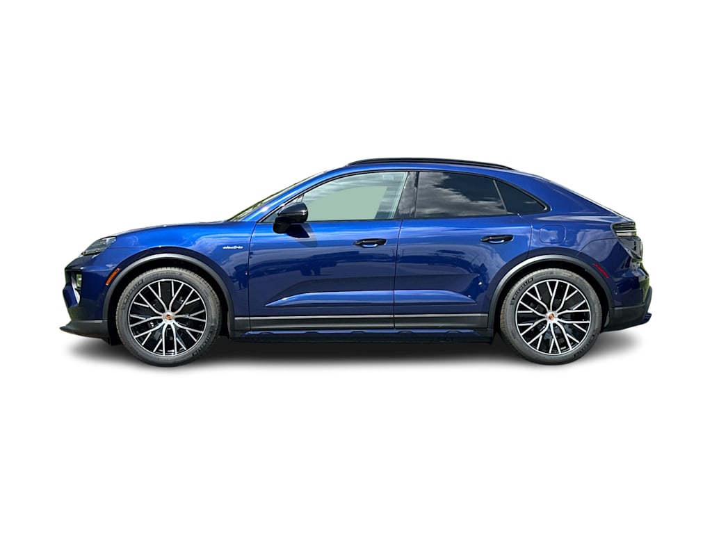 Thumbnail: 2026 Porsche Macan - 3