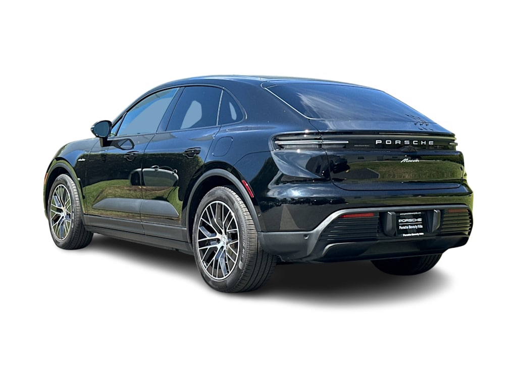 Thumbnail: 2025 Porsche Macan - 4