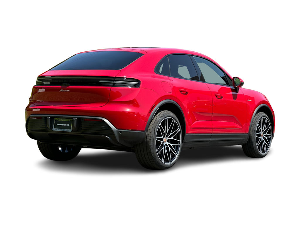 Thumbnail: 2026 Porsche Macan - 17