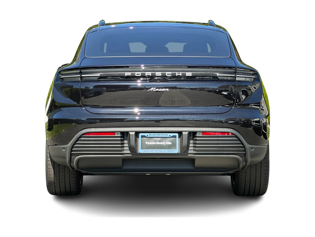 Thumbnail: 2026 Porsche Macan - 5