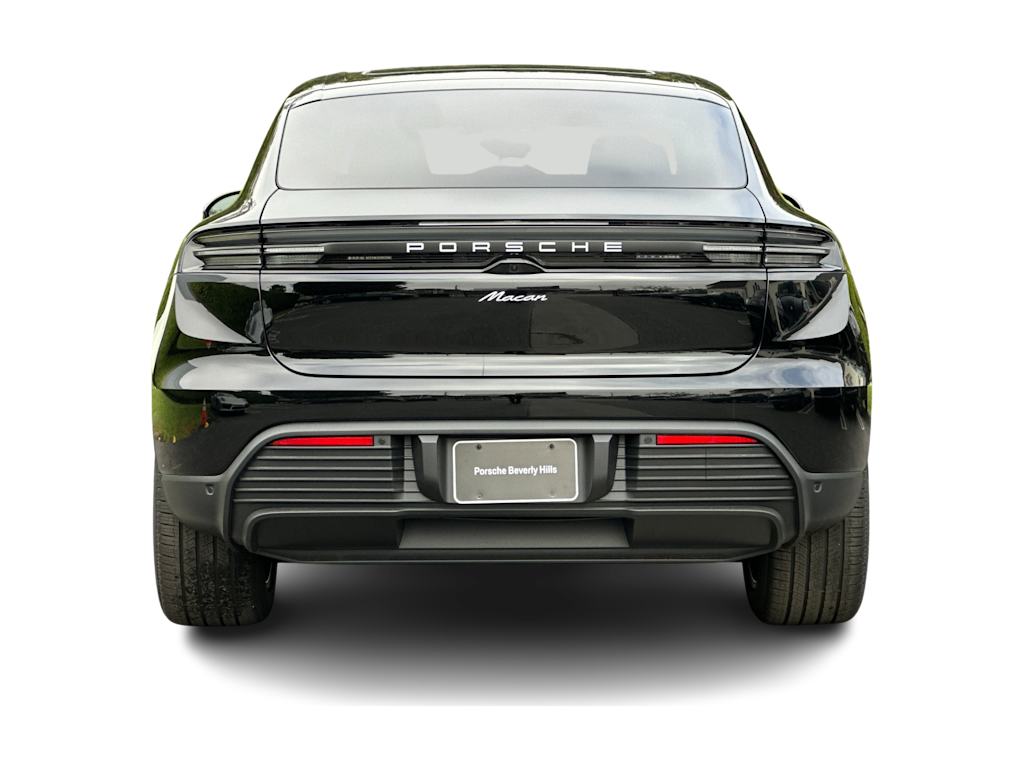 Thumbnail: 2026 Porsche Macan - 5