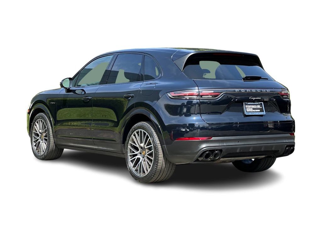 Thumbnail: 2023 Porsche Cayenne - 4