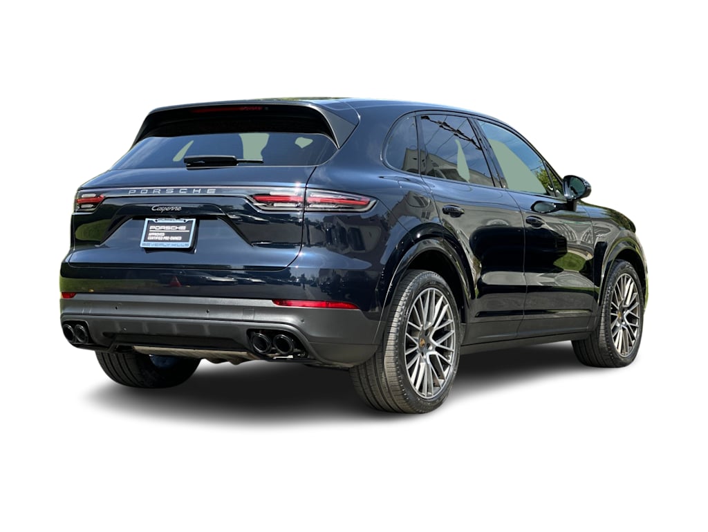 Thumbnail: 2023 Porsche Cayenne - 19