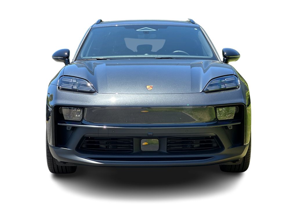 Thumbnail: 2026 Porsche Macan - 20