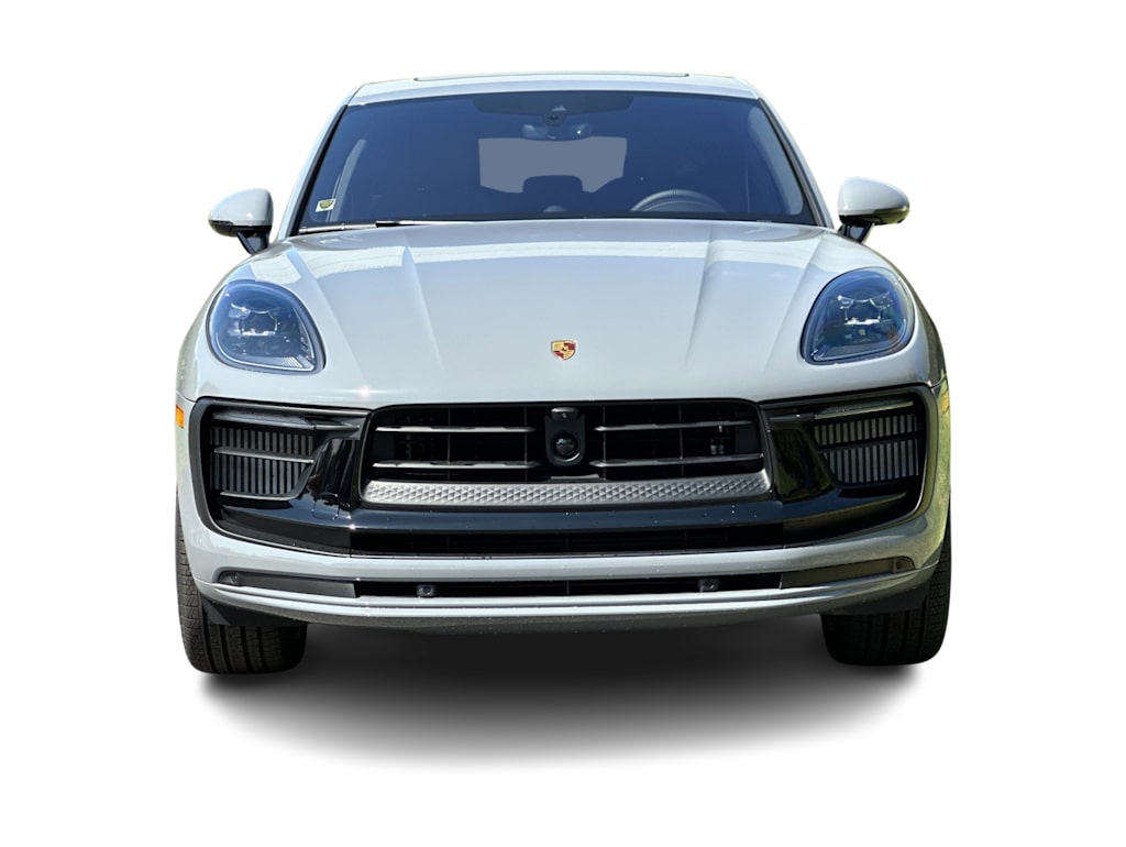 Thumbnail: 2026 Porsche Macan - 22