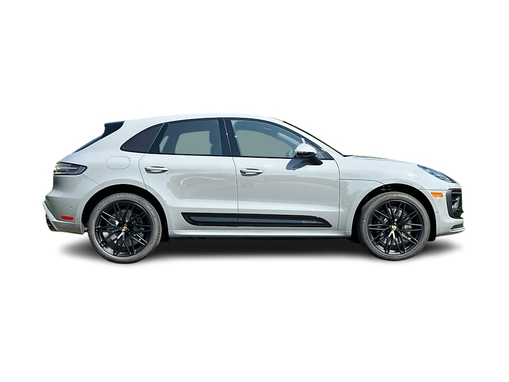 Thumbnail: 2026 Porsche Macan - 20