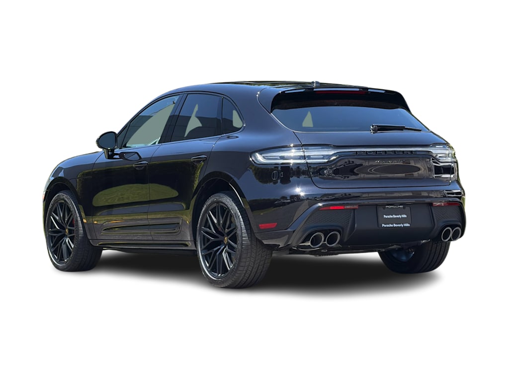 Thumbnail: 2026 Porsche Macan - 4