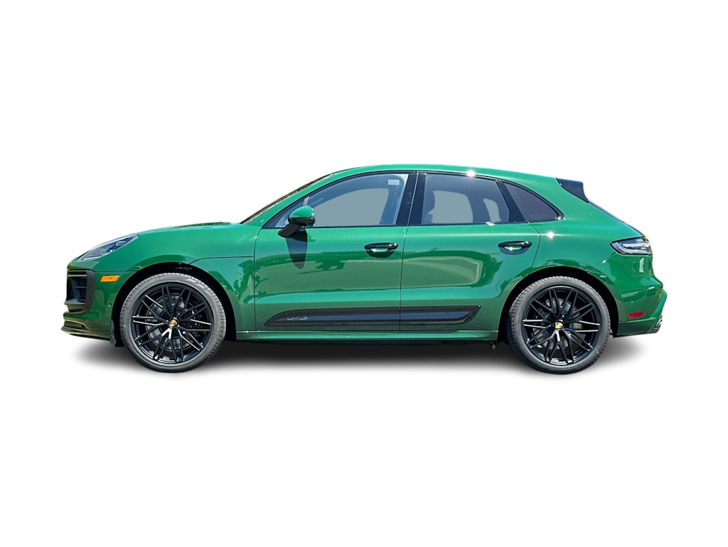 Thumbnail: 2026 Porsche Macan - 3