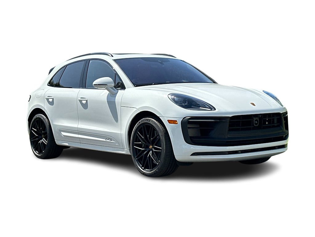 Thumbnail: 2026 Porsche Macan - 21
