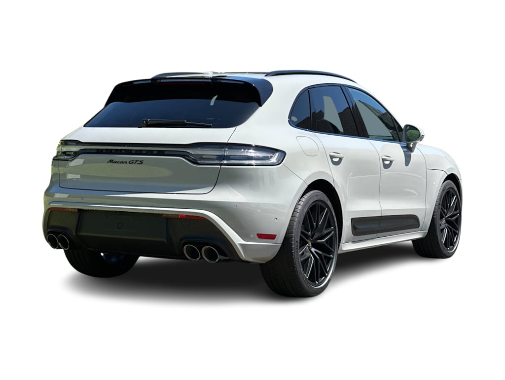 Thumbnail: 2026 Porsche Macan - 20