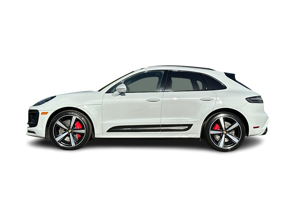 Thumbnail: 2025 Porsche Macan - 3