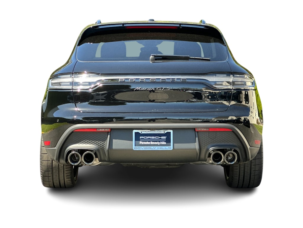 Thumbnail: 2026 Porsche Macan - 5