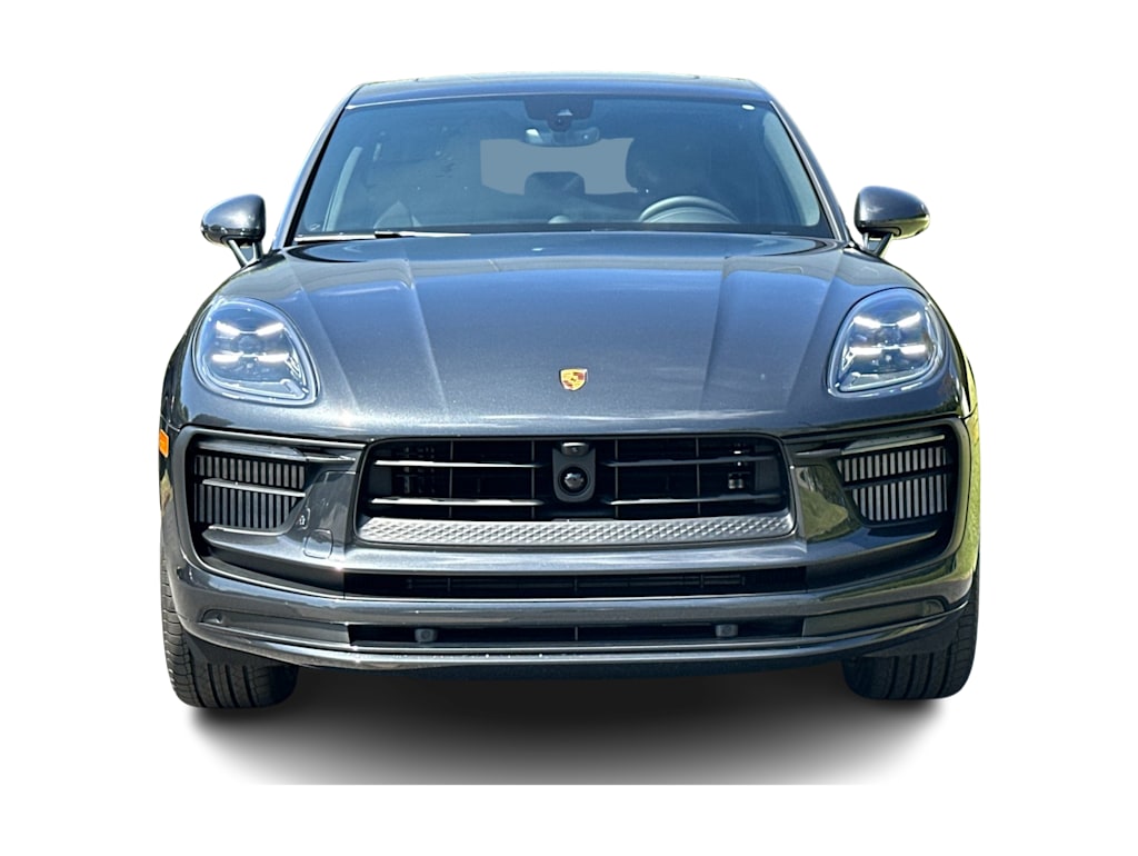 Thumbnail: 2026 Porsche Macan - 21