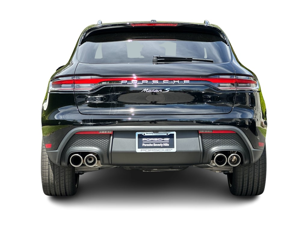Thumbnail: 2026 Porsche Macan - 5