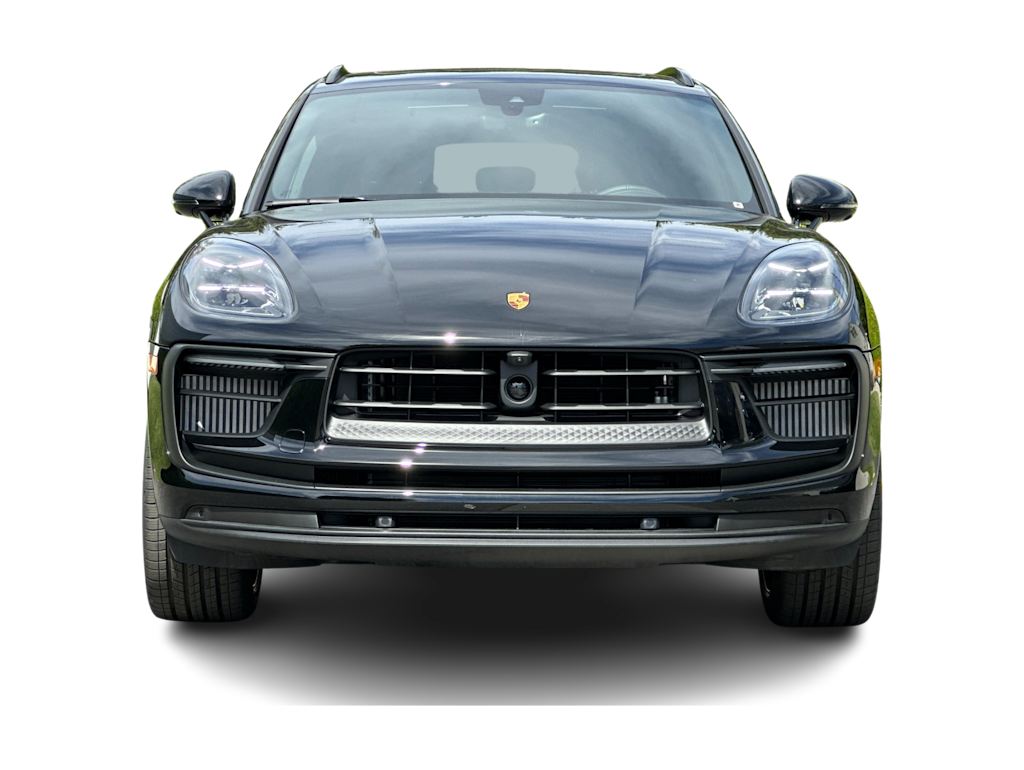 Thumbnail: 2026 Porsche Macan - 6