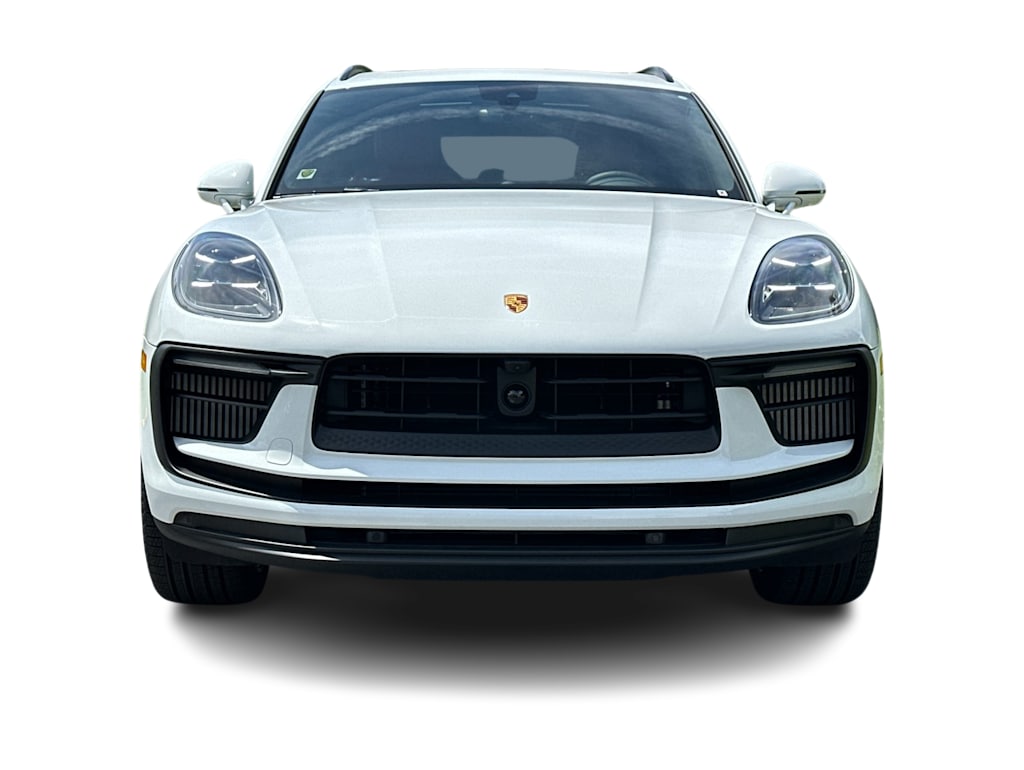 Thumbnail: 2026 Porsche Macan - 20