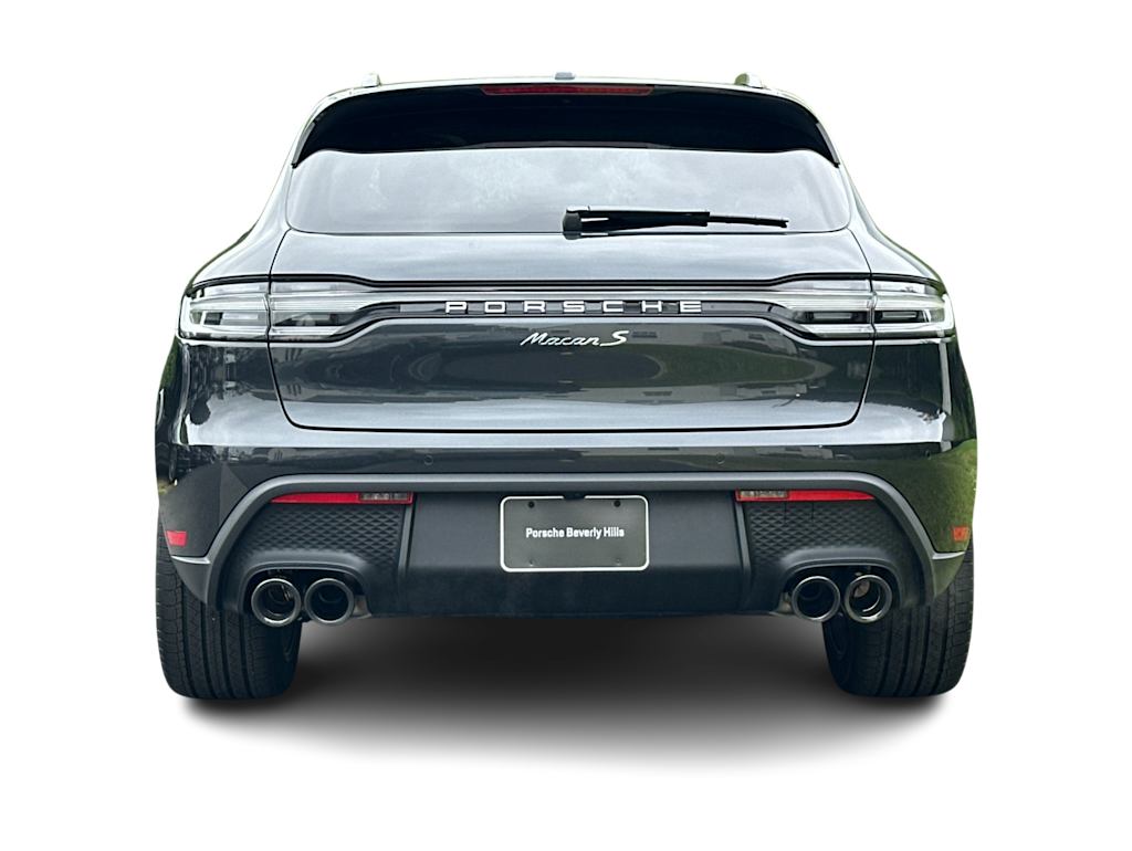 Thumbnail: 2026 Porsche Macan - 5