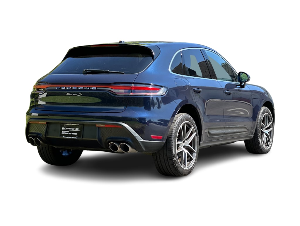 Thumbnail: 2023 Porsche Macan - 20