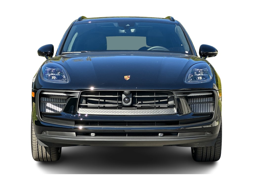 Thumbnail: 2026 Porsche Macan - 6