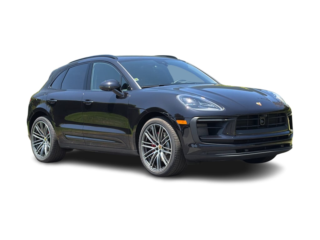 Thumbnail: 2026 Porsche Macan - 22