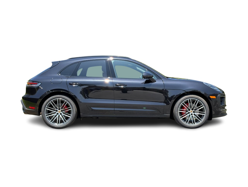 Thumbnail: 2026 Porsche Macan - 21