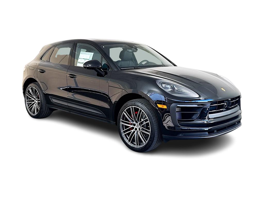Thumbnail: 2026 Porsche Macan - 35