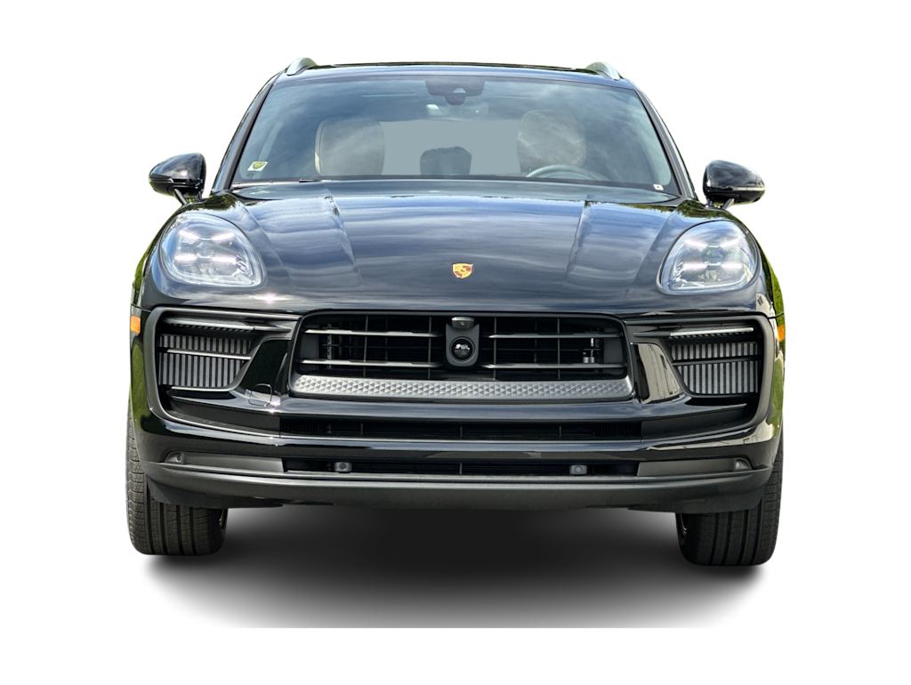 Thumbnail: 2026 Porsche Macan - 6