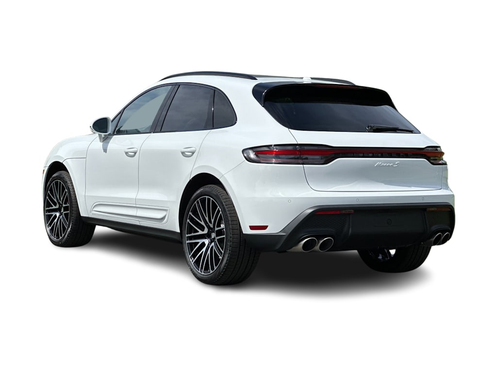 Thumbnail: 2026 Porsche Macan - 4