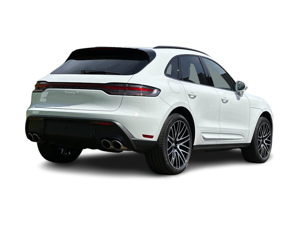 Thumbnail: 2026 Porsche Macan - 19